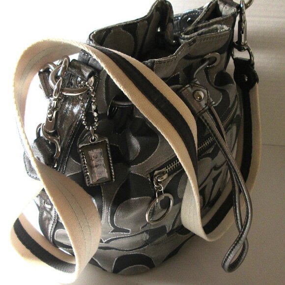 COACH SILVER MONOGRAM BUCKET BAG - Picture 6 of 8